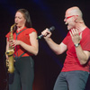 Saxophonistin Lisa Rüppel mit Tobias Bücklein